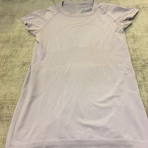 Lululemon swiftly short sleeve light purple SZ 6